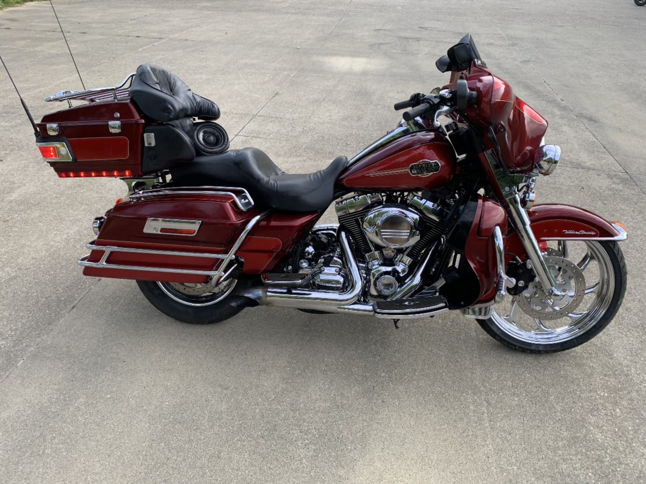 2008 Harley Davidson  FLHTCUI Electra Glide Ultra Classic 